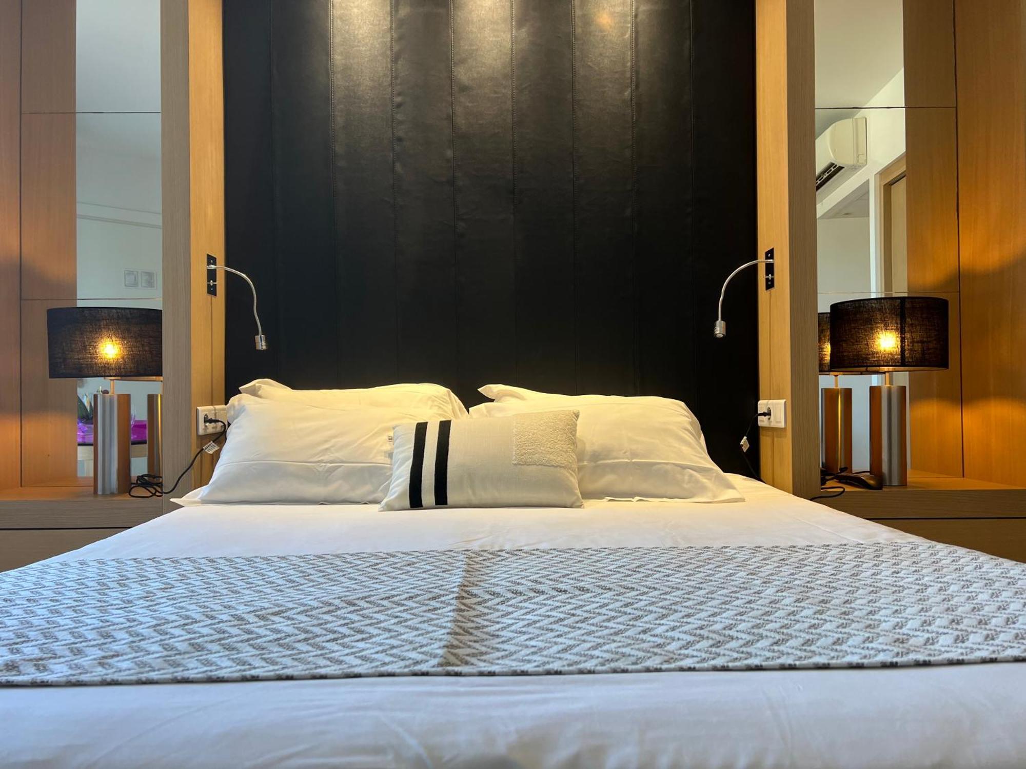Hotel Revellata & Spa กาลวี ภายนอก รูปภาพ