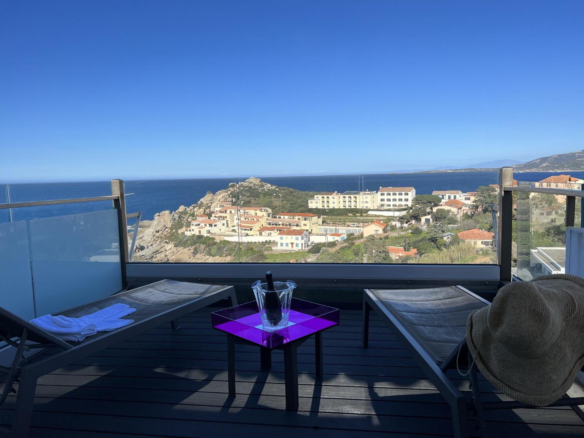 Hotel Revellata & Spa กาลวี ภายนอก รูปภาพ