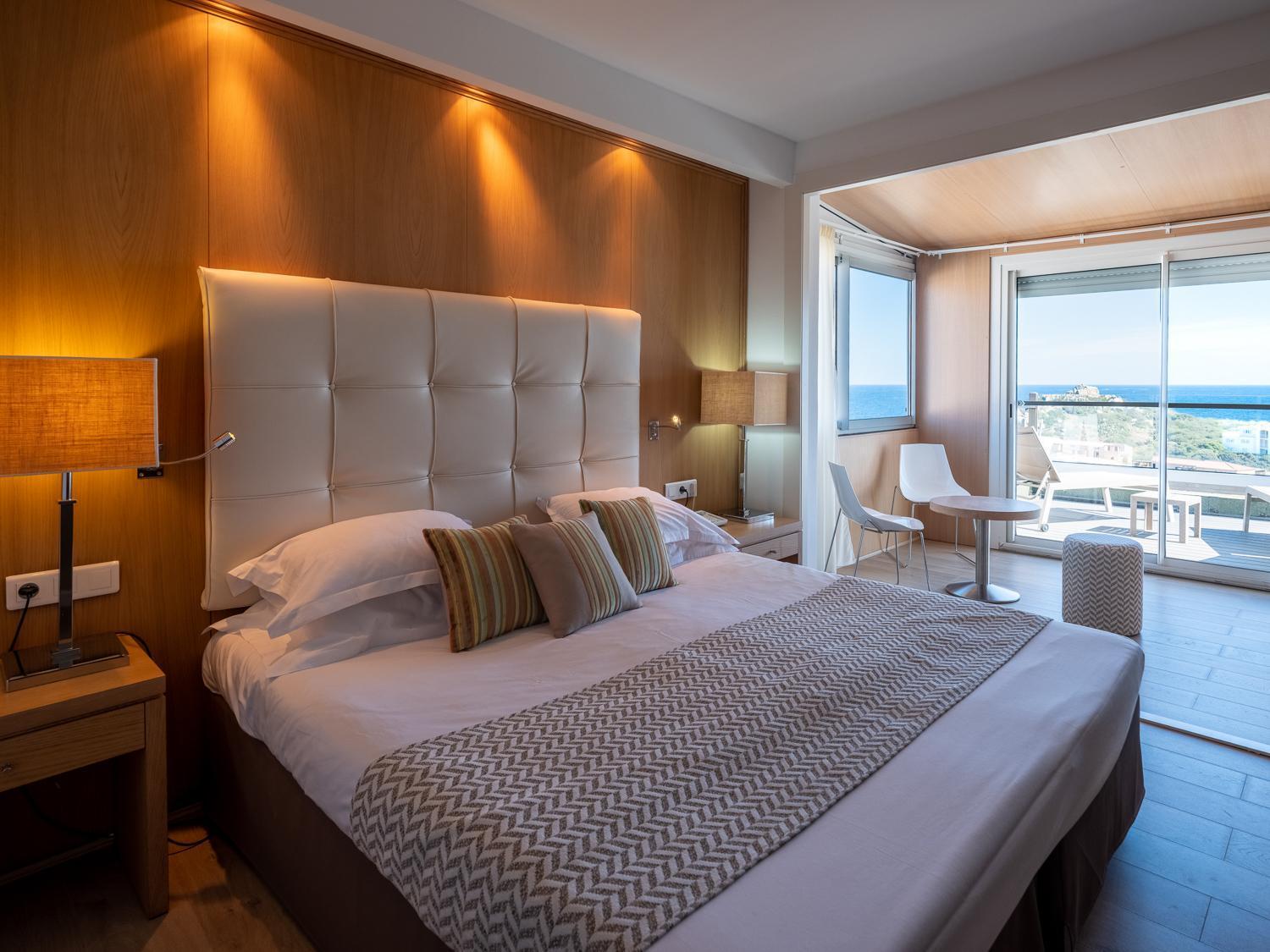 Hotel Revellata & Spa กาลวี ภายนอก รูปภาพ