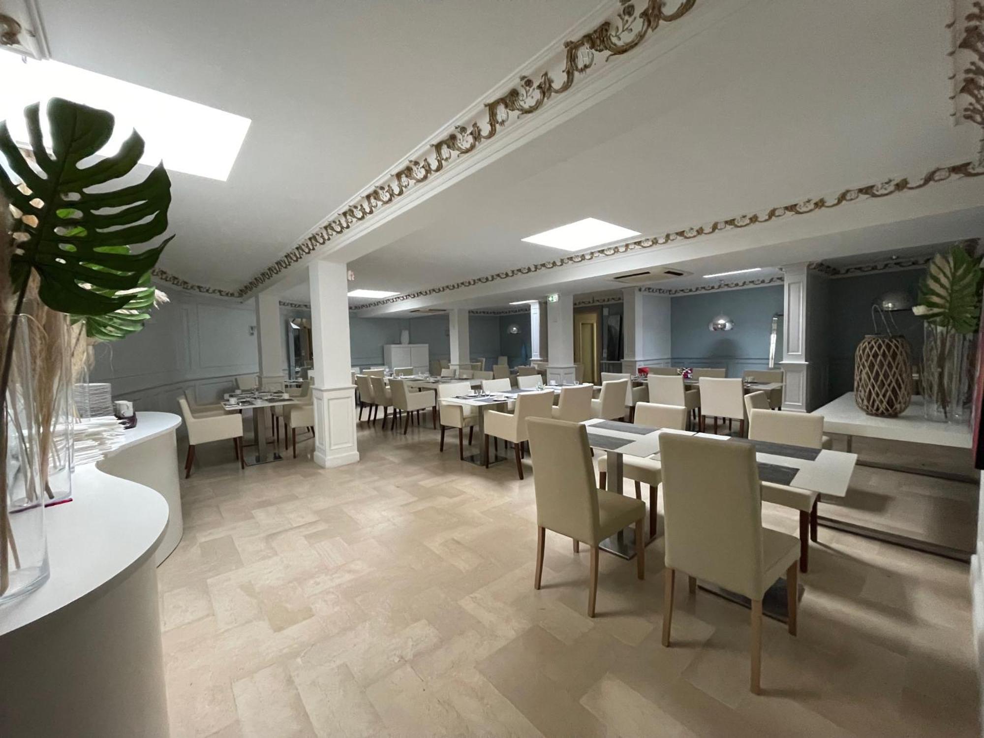 Hotel Revellata & Spa กาลวี ภายนอก รูปภาพ